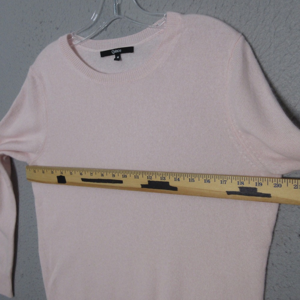 Quince Cashmere Sweater M Pink Soft Quiet Luxury Minimalist Preppy Timeless - Picture 5 of 7